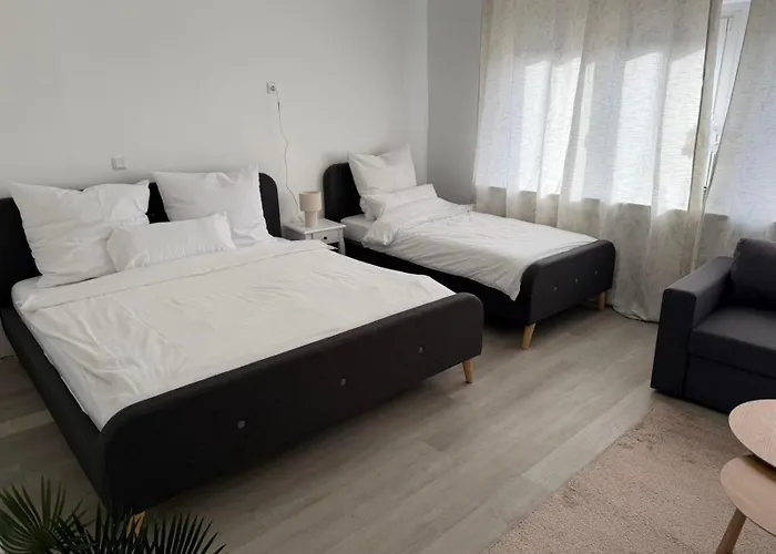 Cataleya Apartment *